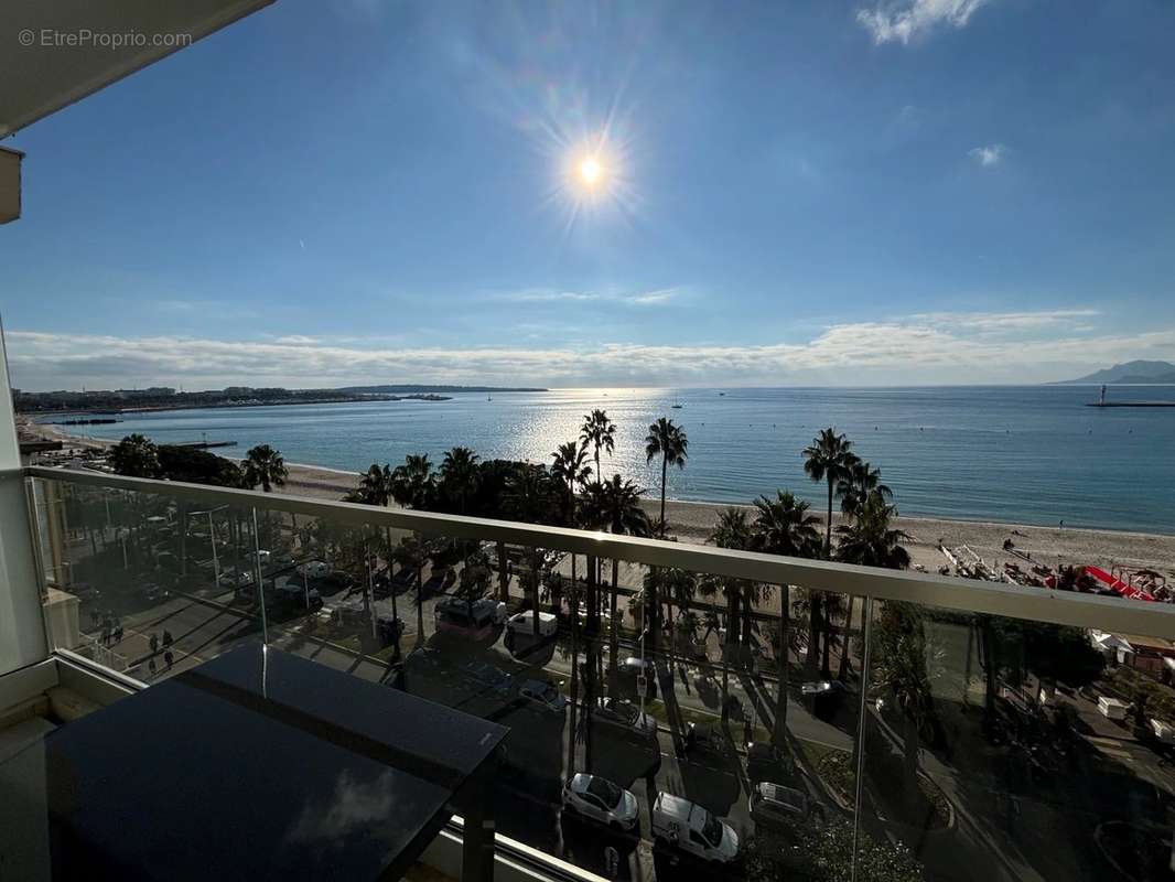 Appartement à CANNES