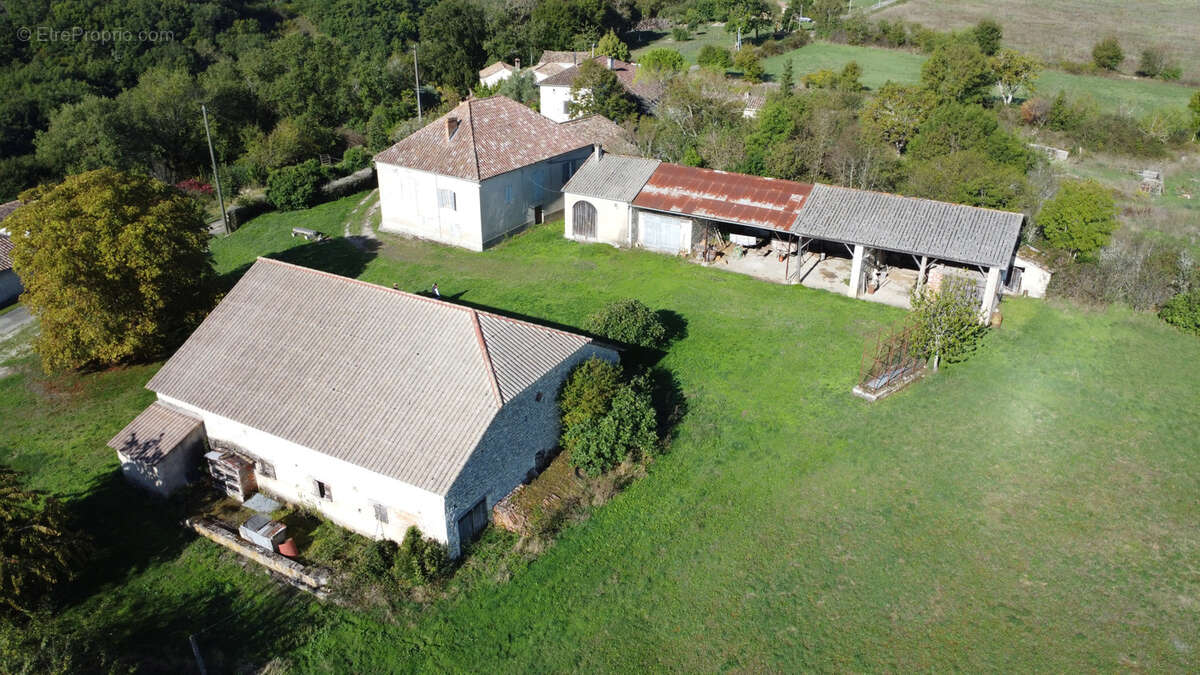 Maison à LAUZERTE