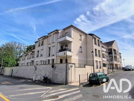 Photo 1 - Appartement à MARLY-LA-VILLE