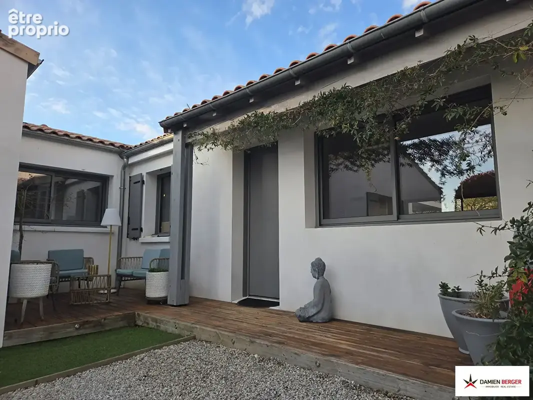 L'houmeau, propriété de plain-pied avec piscine. - photo 17
