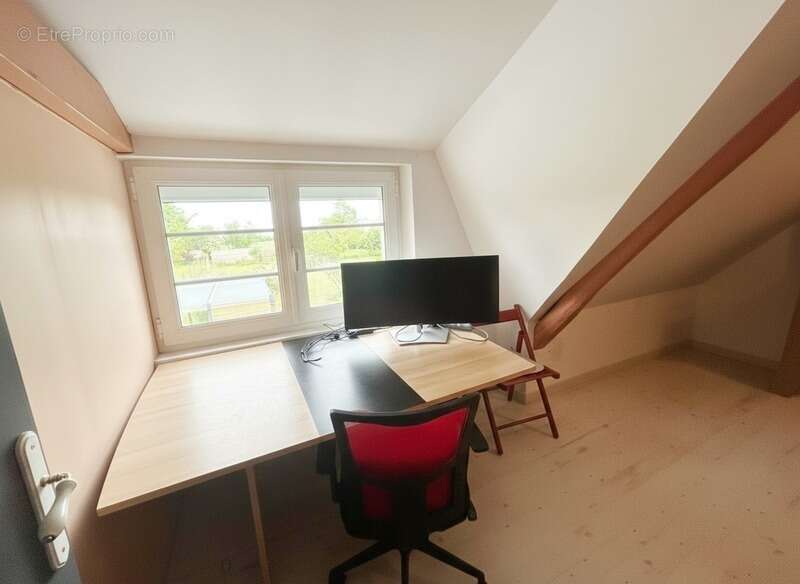 Maison à CRESSONSACQ