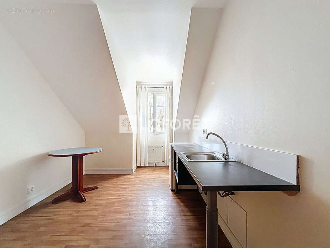 Appartement à VERRIERES-LE-BUISSON
