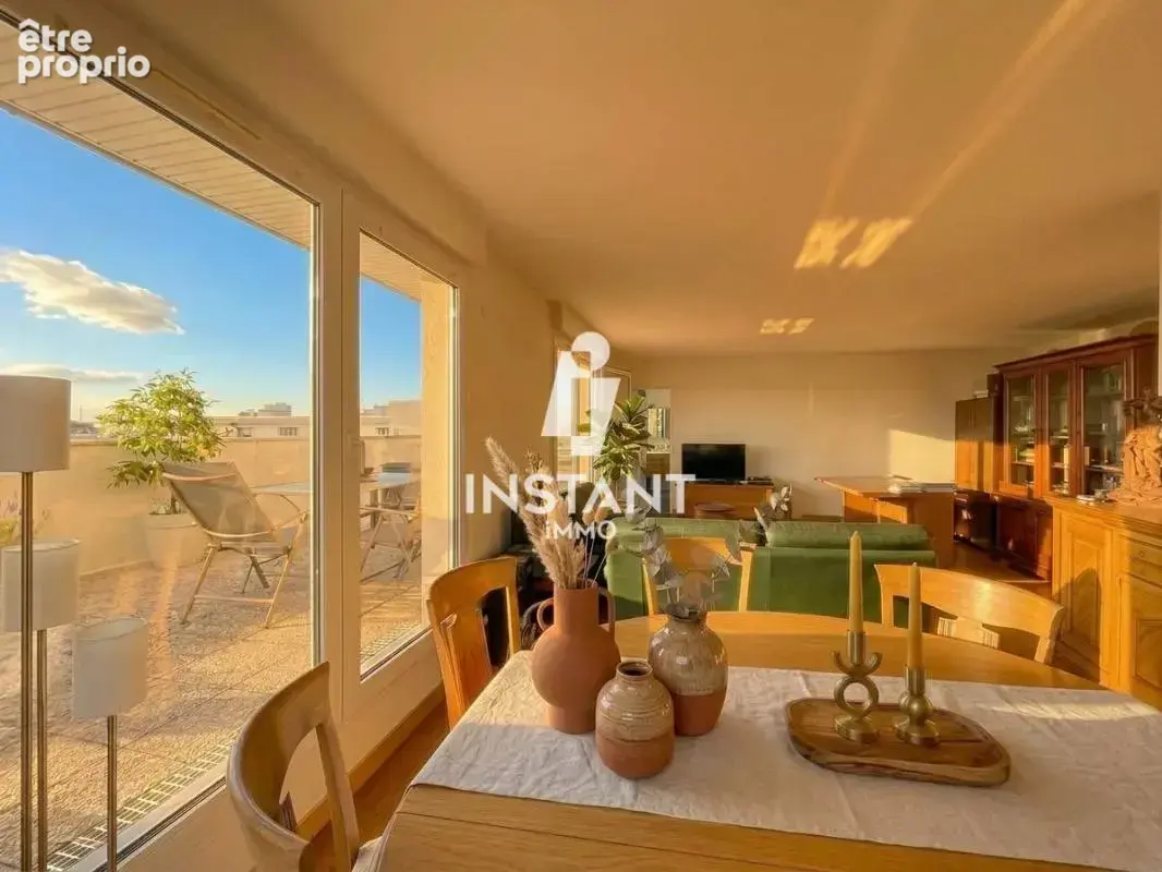 Coup de coeur absolu - Magnifique duplex inversé 5/6 pièces - photo 3