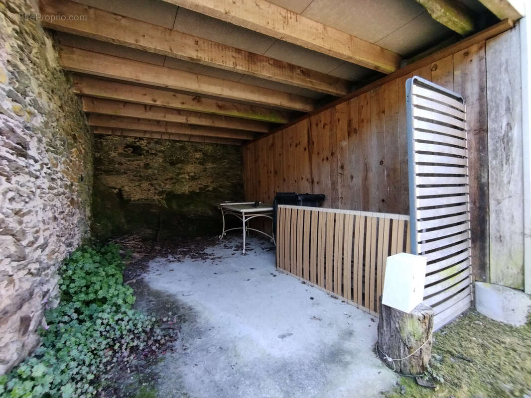 Maison à SIGOURNAIS