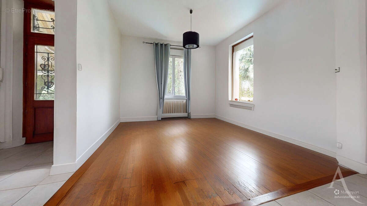 EXCLUSIVITE - Villa de charme des années 30 - 168 m²  - Jardin arboré, piscine, terrasses - Calme et élégance - photo 14