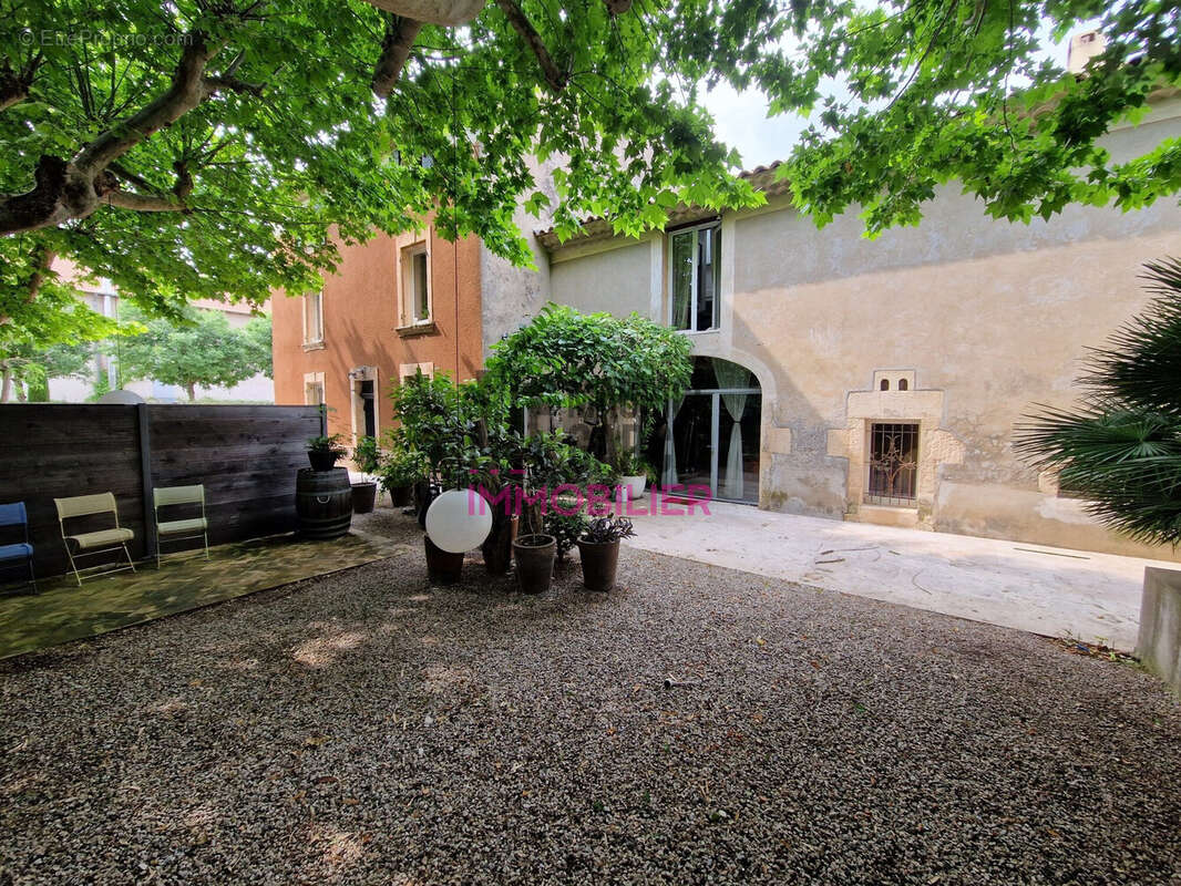 Maison à CAUMONT-SUR-DURANCE