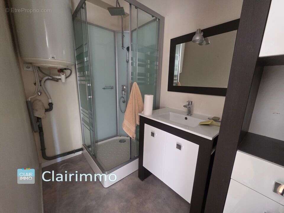 Appartement à ROGNAC