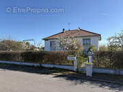 Maison à FOUGEROLLES