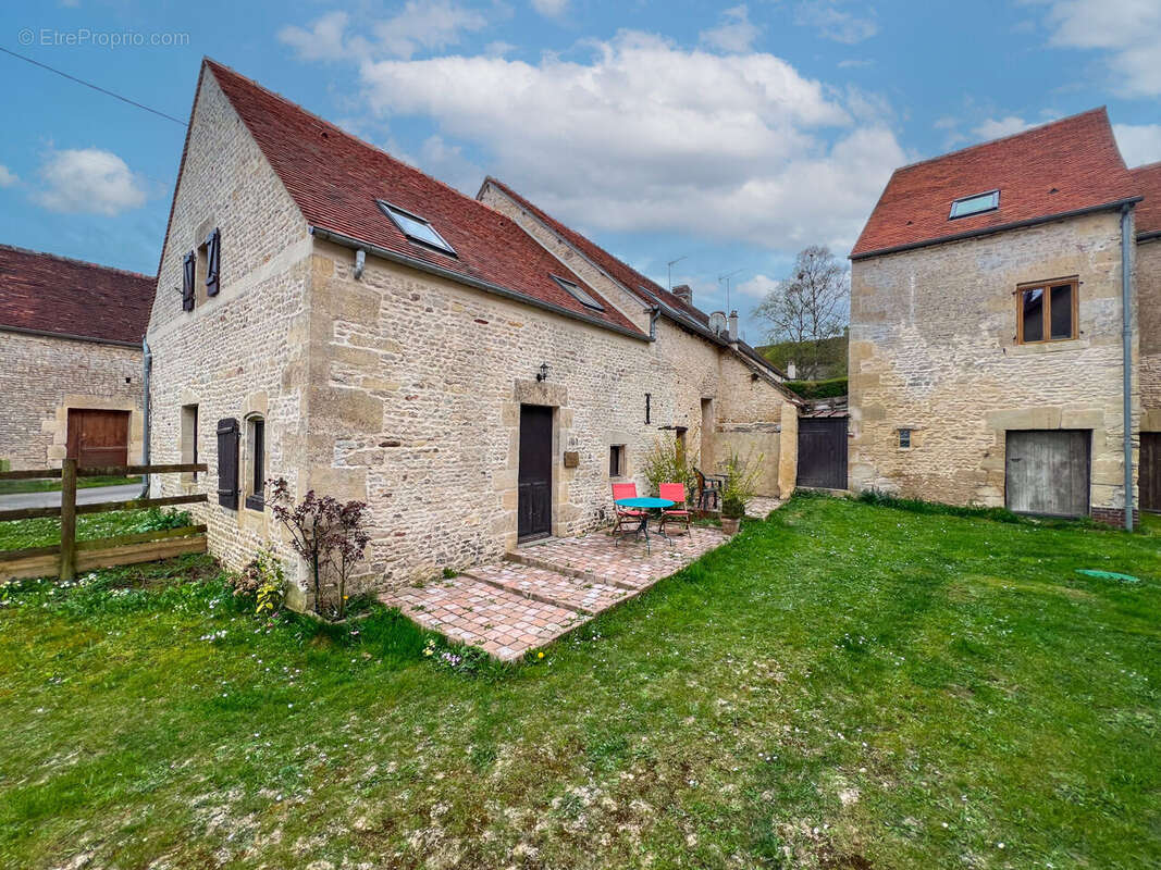 Maison à TOURNAI-SUR-DIVE