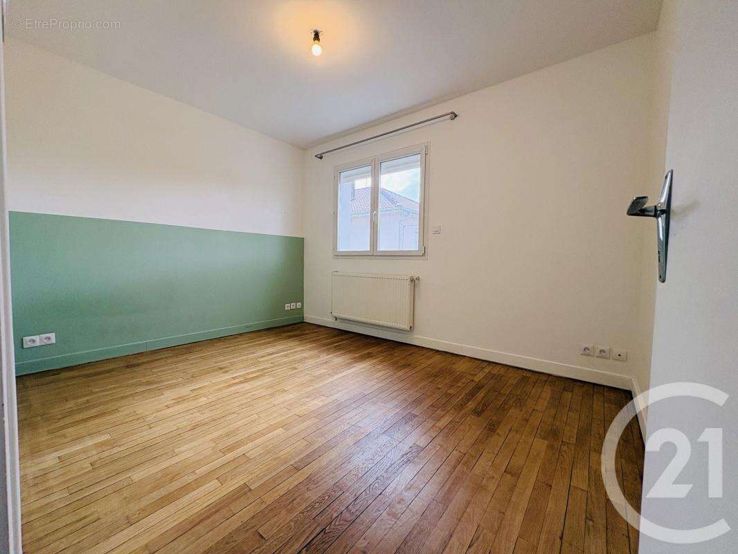 Maison 95 m² à Rilhac-Rancon  - photo 12