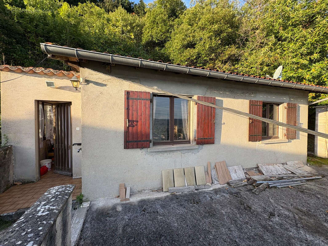 Maison à AUSSILLON