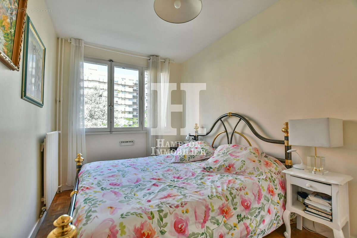 Appartement à PARIS-19E