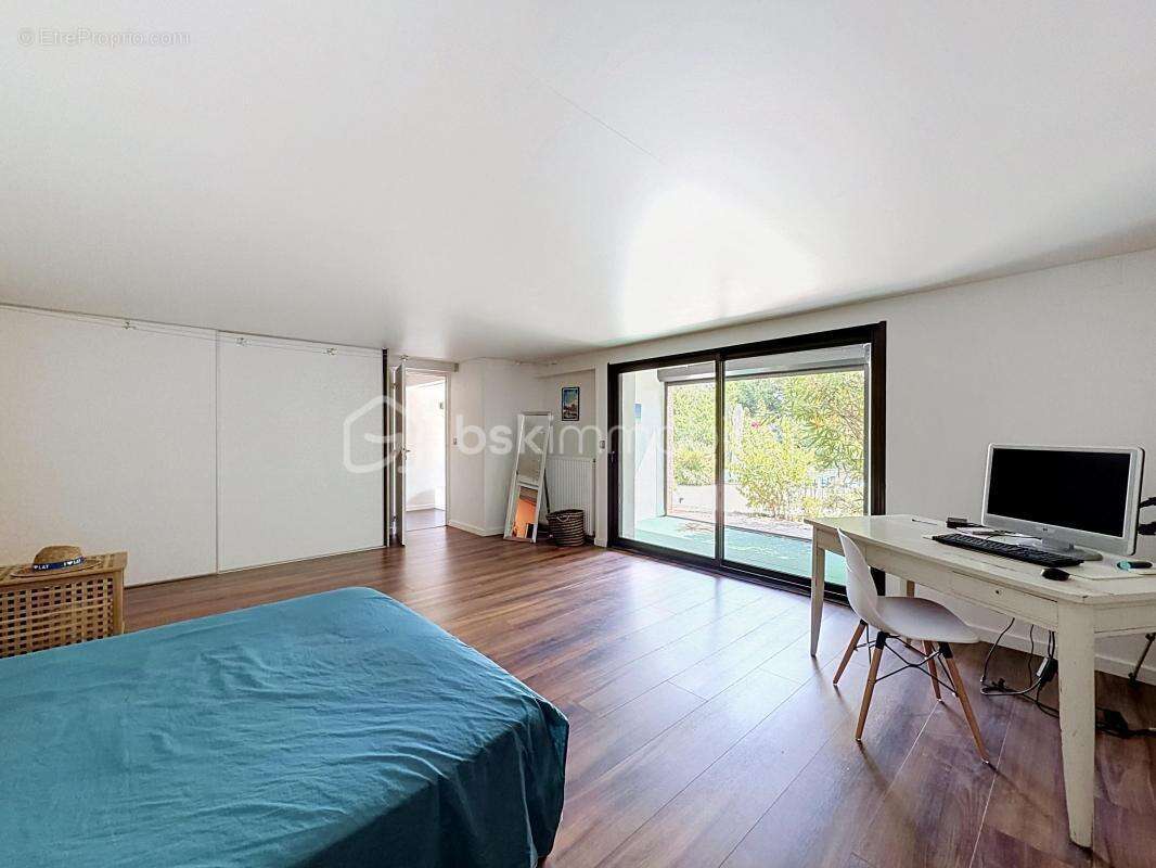 Spacieuse maison familiale dans un cadre privilégié et paisible - photo 10