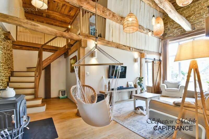Chambres d'hôtes et gîte à vendre en Bretagne 9 pièces SOUGEAL (35) en Baie du Mont Saint Michel - Terrrain de 2200 M² - photo 11