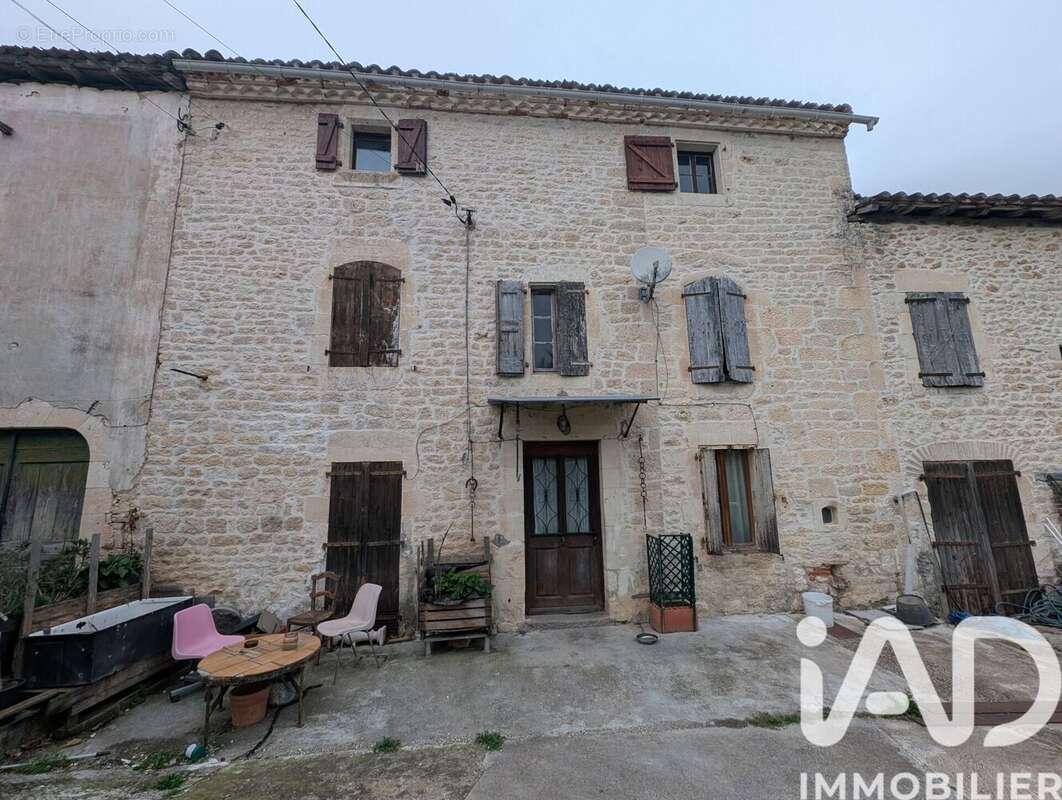 Photo 2 - Maison à VILLENEUVE-SUR-VERE