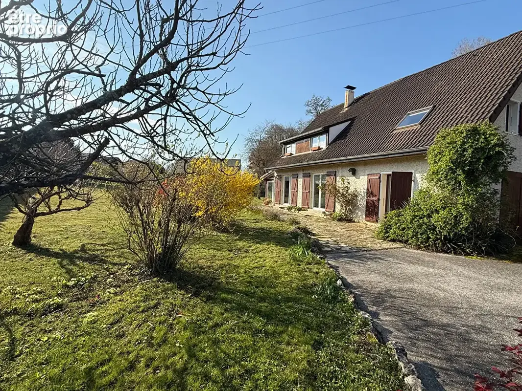 Maison  6 pièce(s) 144 m2 - LE BOURGET DU LAC - photo 1
