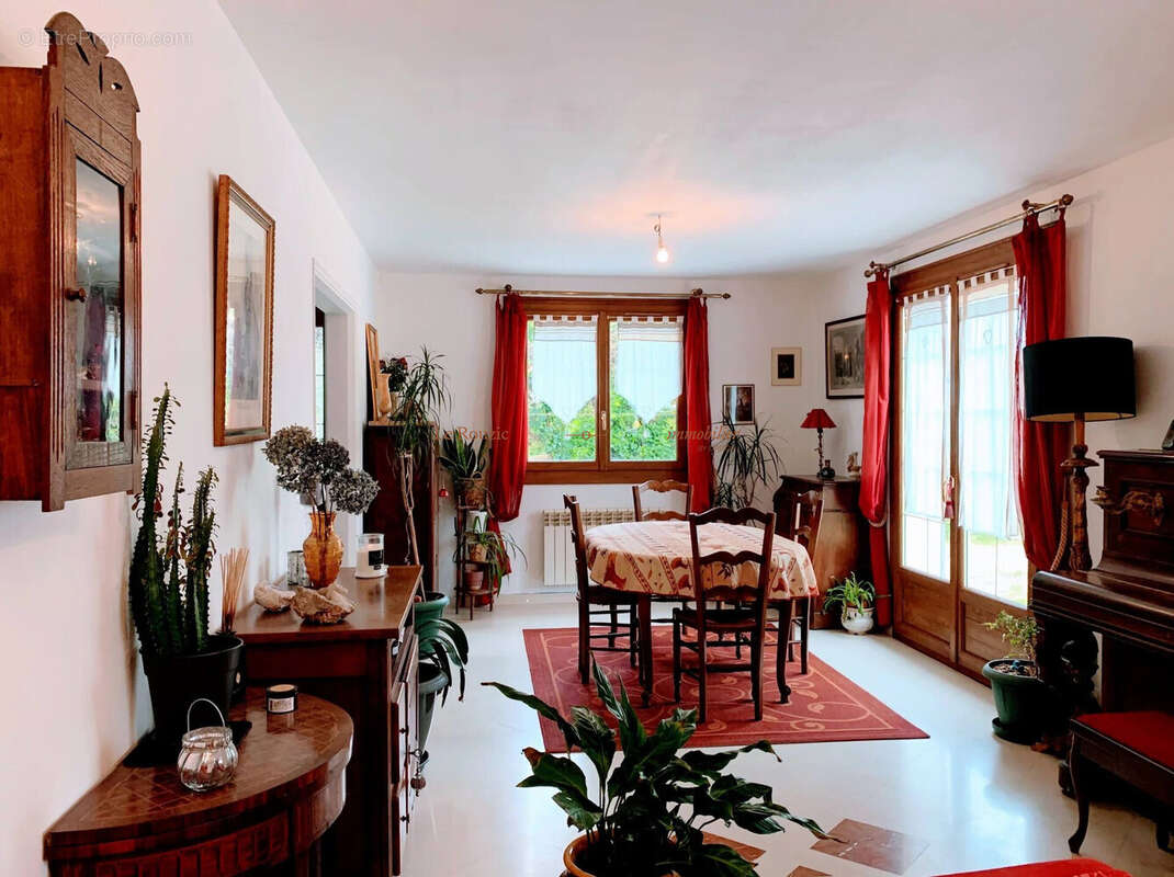 Maison à SULNIAC