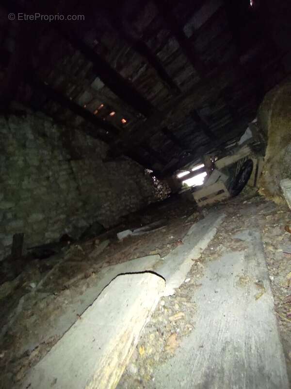 Grange en pierre - photo 4