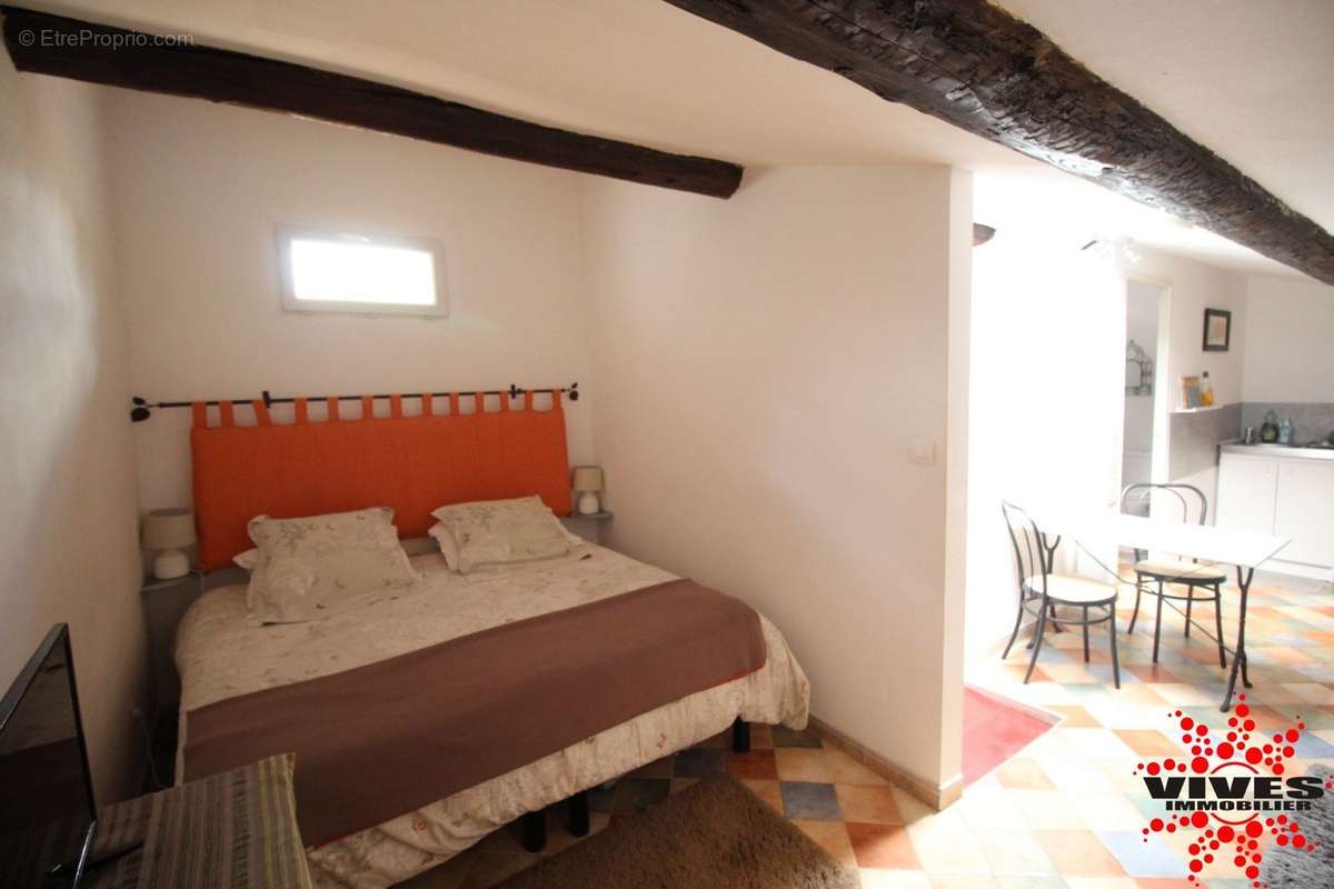 Maison à SAINT-CHINIAN