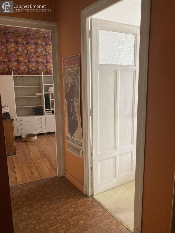 Appartement à SAINT-ETIENNE