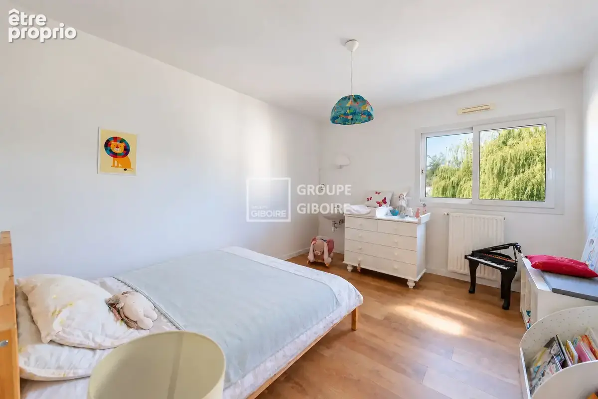 A VENDRE - Agence GIBOIRE de Bruz - EXLUSIVITÉ - Maison T8 de 241 m² habitables - BRUZ - Rennes métropole - 500 m de l - photo 8
