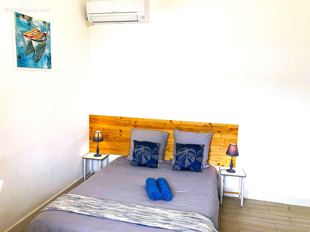 Villa rénovée divisée en 4 appartements à La Ciotat 50 m de la mer - photo 34