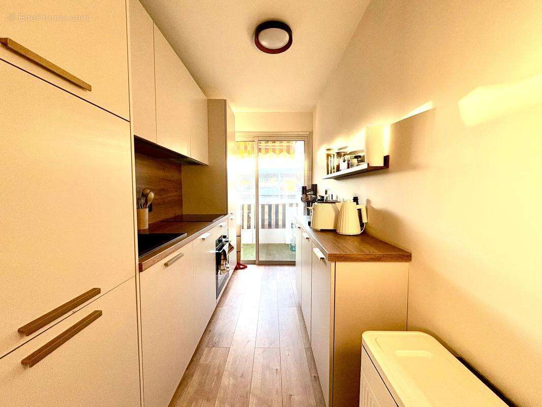 Appartement à LE CANNET