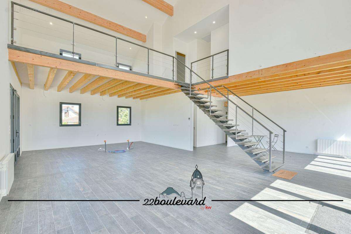 Maison à RILHAC-RANCON