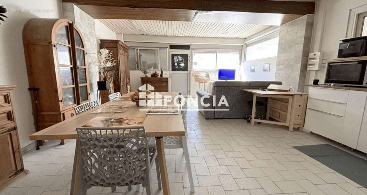 Maison 5 Pièces 172m² à vendre 650000€ - Mauguio 34130 - photo 3
