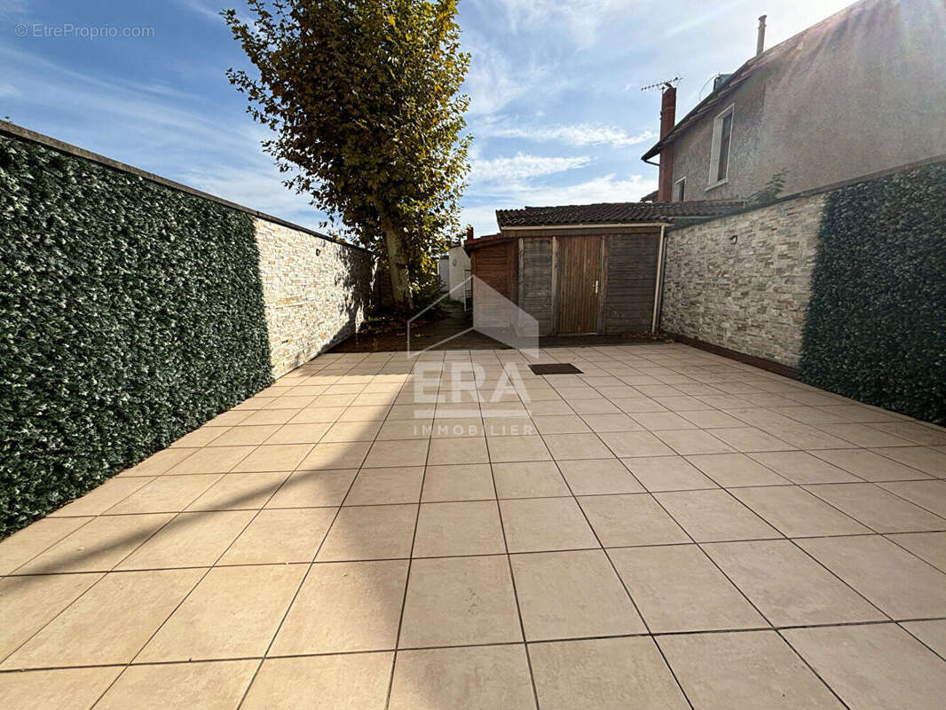 Appartement à DARDILLY