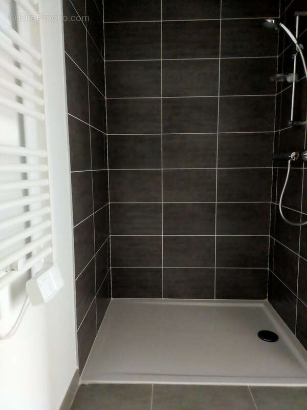 Appartement à BORMES-LES-MIMOSAS