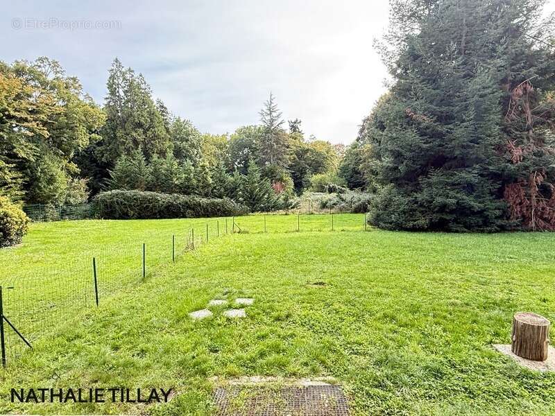 Appartement à SAINT-JEAN-DE-BRAYE