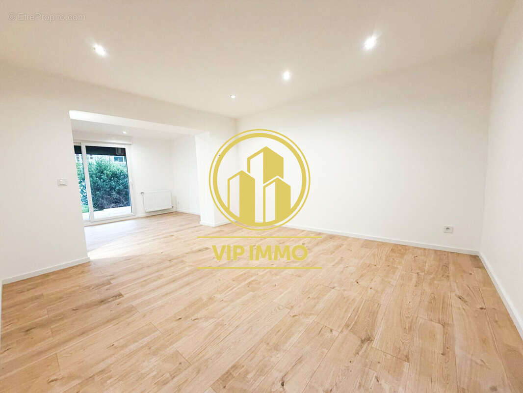 Maison à WAMBRECHIES