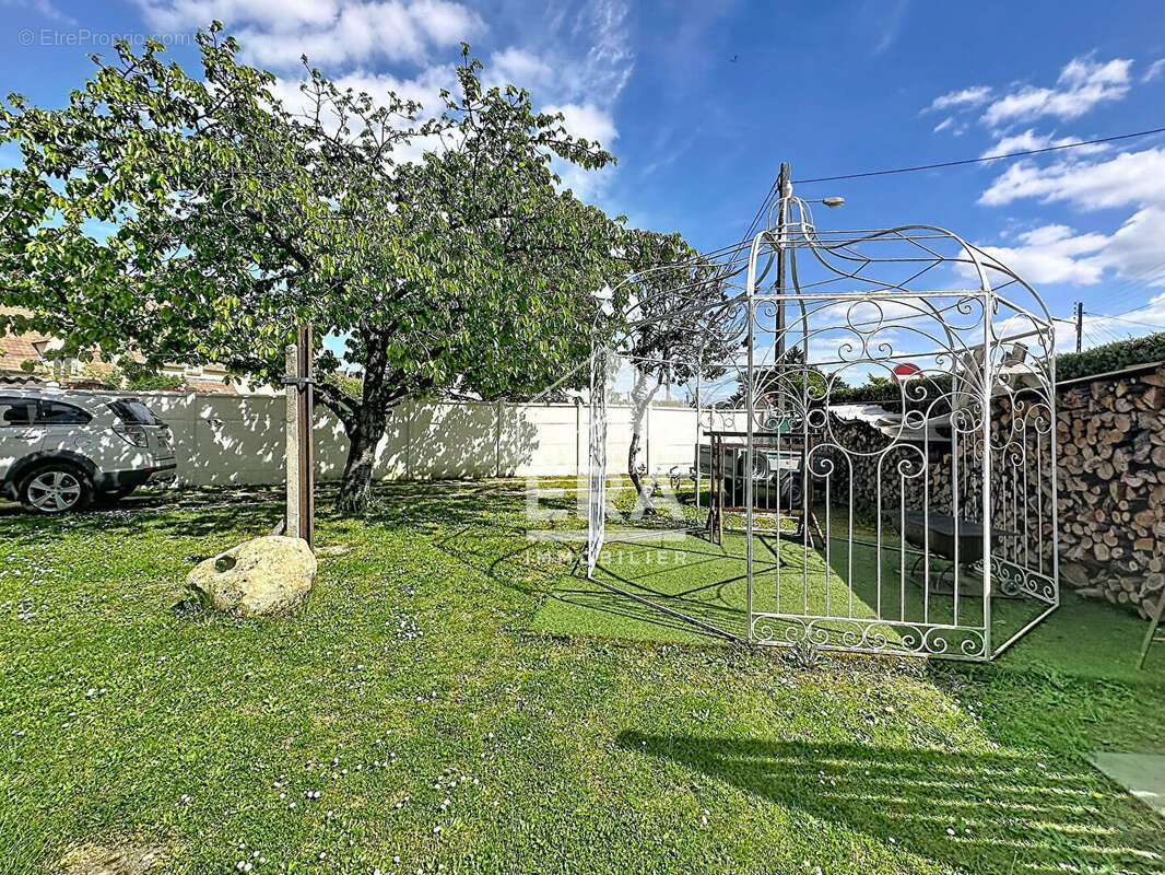 Maison à CONFLANS-SAINTE-HONORINE