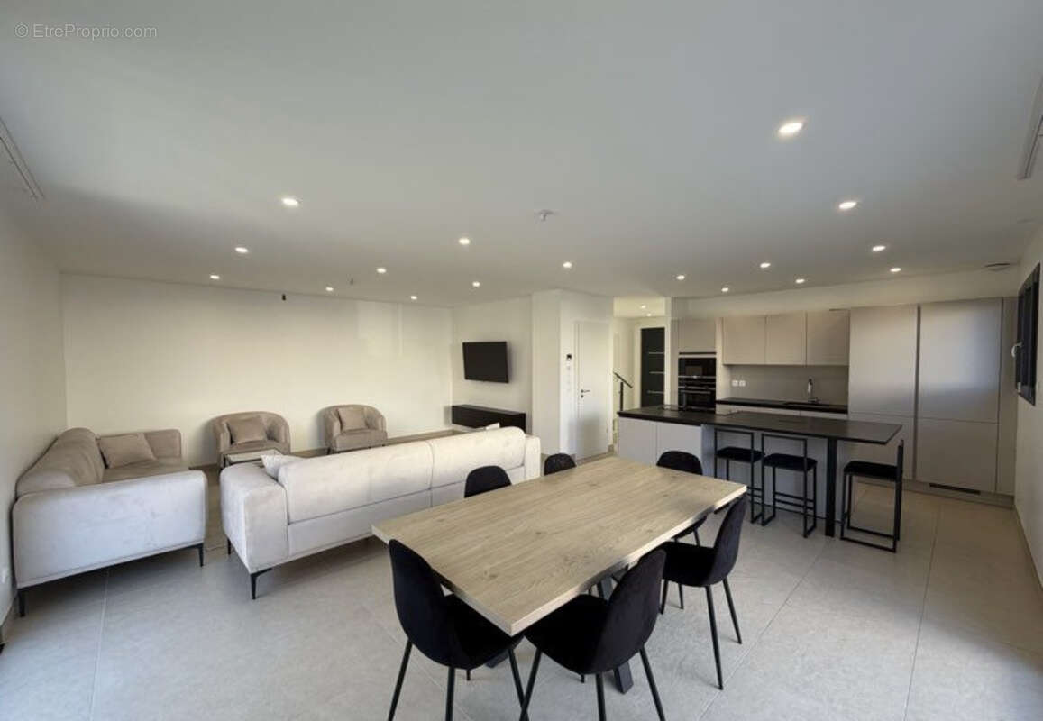 Maison à SAINTE-CROIX-EN-PLAINE