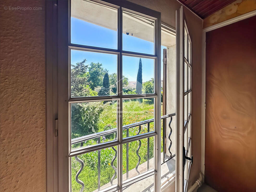 Maison à CHATEAURENARD