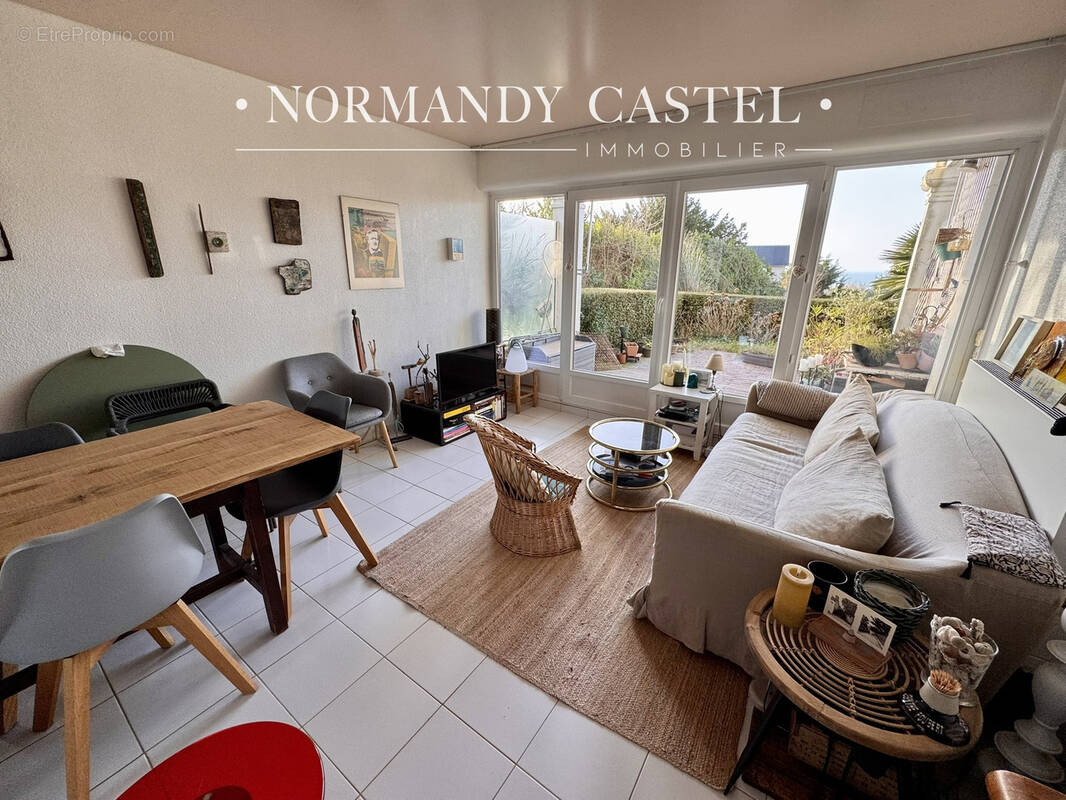 Appartement à TROUVILLE-SUR-MER