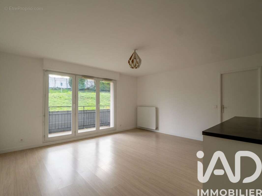 Photo 2 - Appartement à VILLENOY