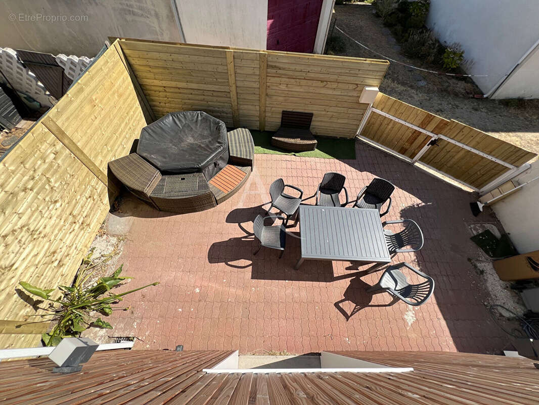 Maison à LONGEVILLE-SUR-MER