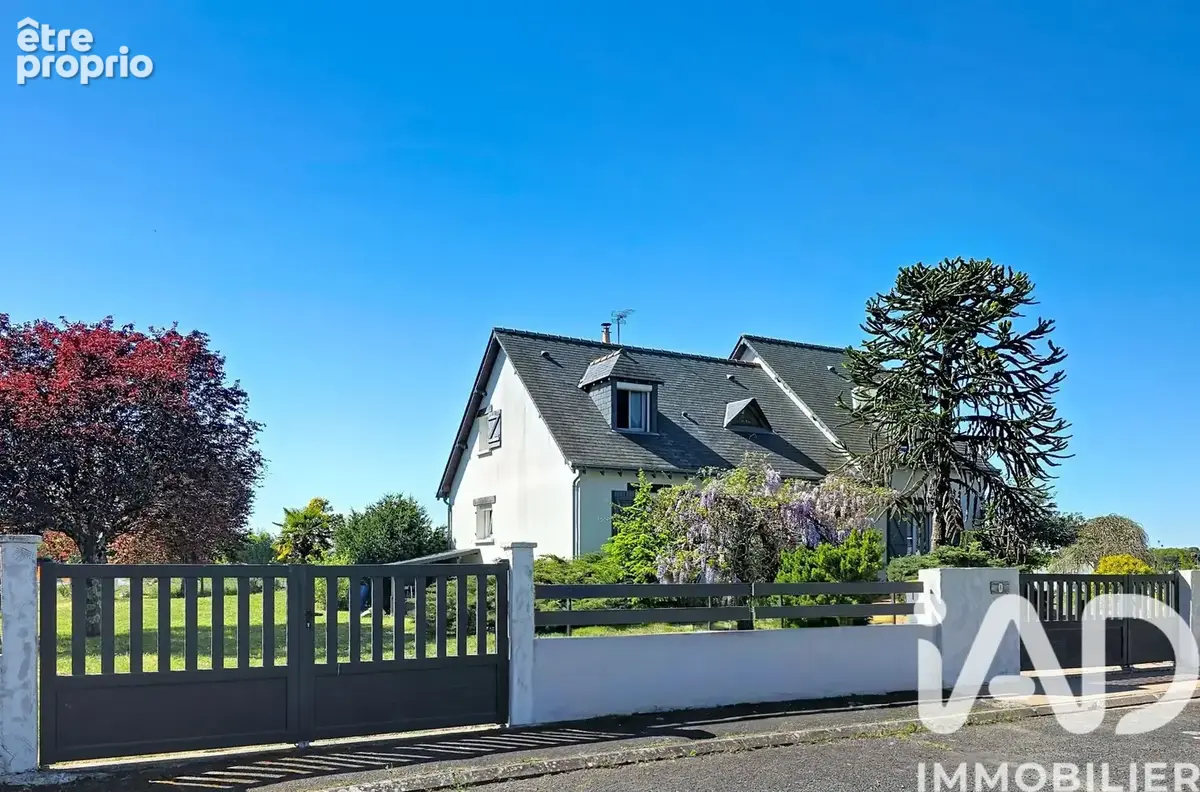 Photo 1 - Maison à LUYNES