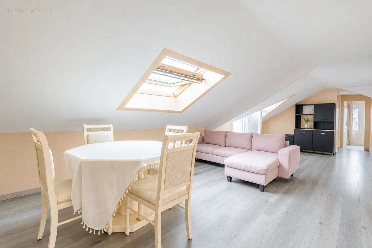 Maison de 5 pièces de 200 m² situé à Le Thillay - photo 11
