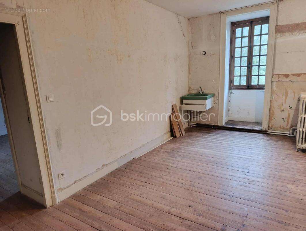 Maison à LE MERLERAULT