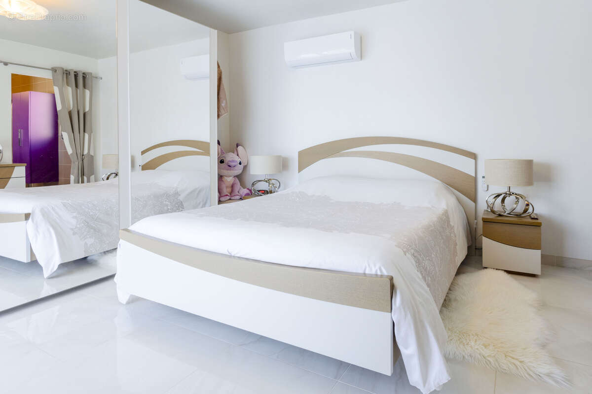 Maison à MESCHERS-SUR-GIRONDE