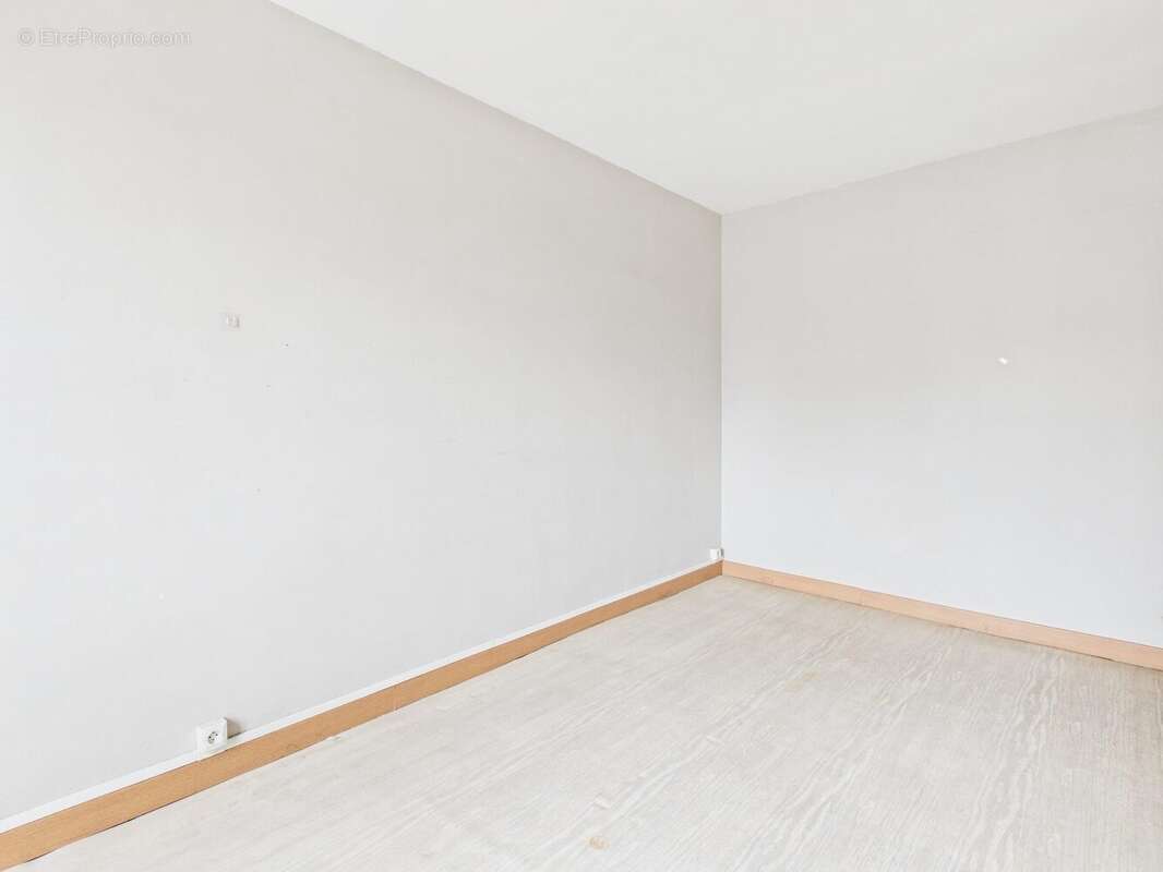 Appartement à ROMILLY-SUR-SEINE