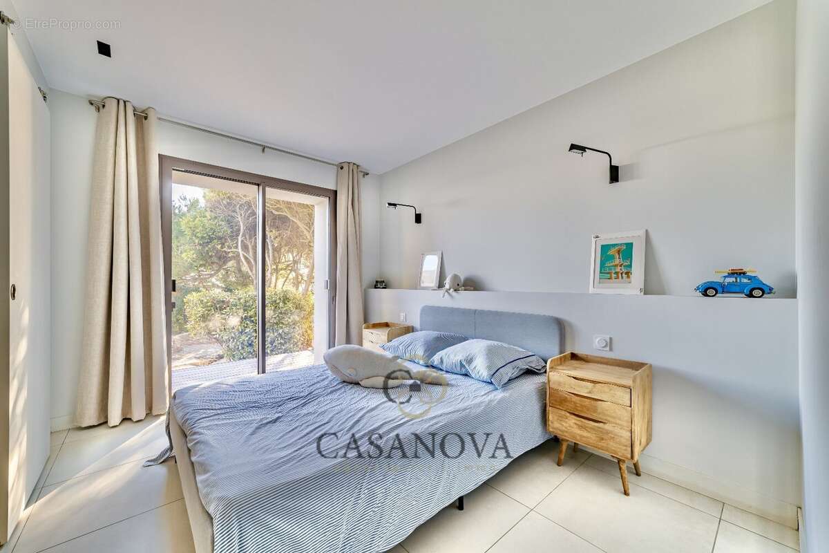 Villa contemporaine vue mer avec piscine et appartement indépendant à Sète Mont Saint-Clair - photo 22