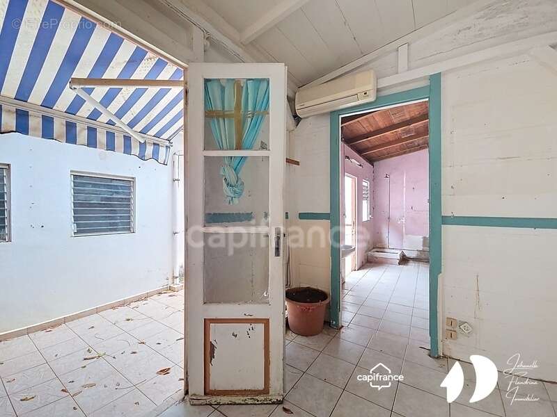Appartement à POINTE-A-PITRE