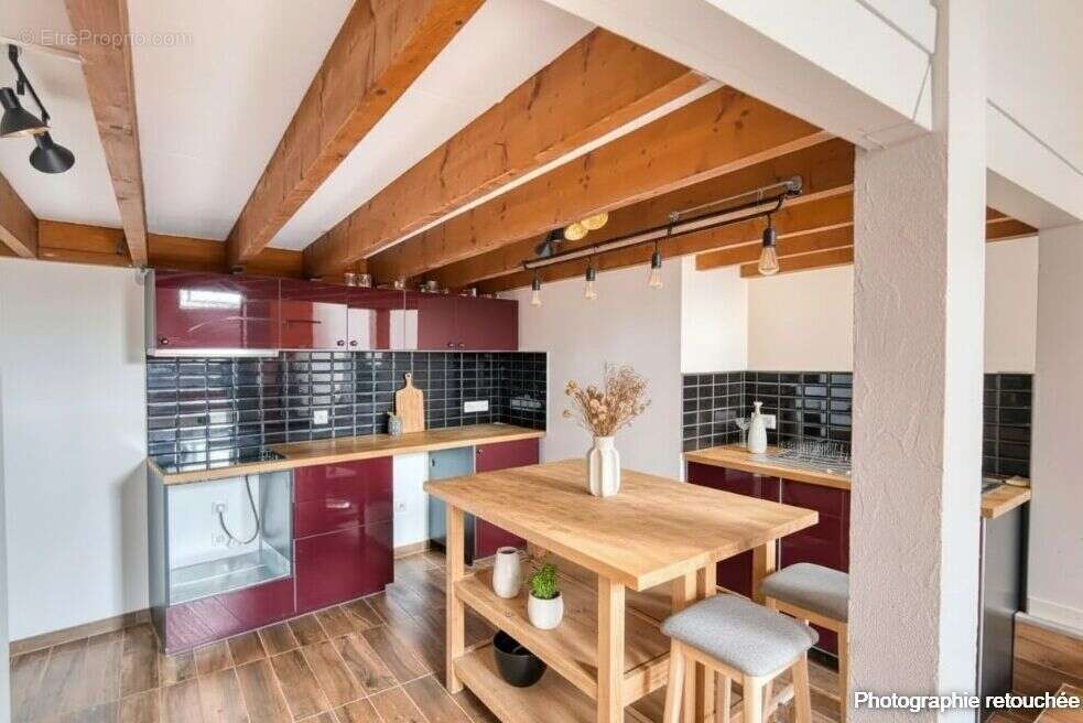 Appartement à SAINTE-FOY-LES-LYON