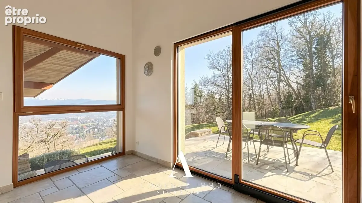 Maison 262 m² à Gex  - photo 8