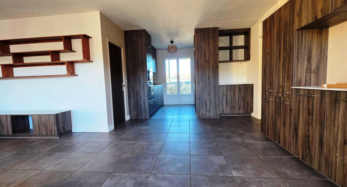 Appartement à BOURGOIN-JALLIEU