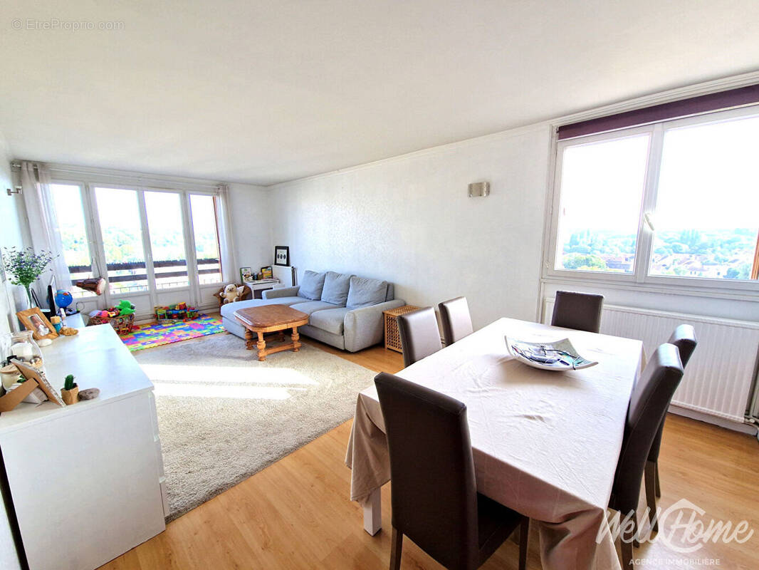 Appartement à SAINT-OUEN-L'AUMONE